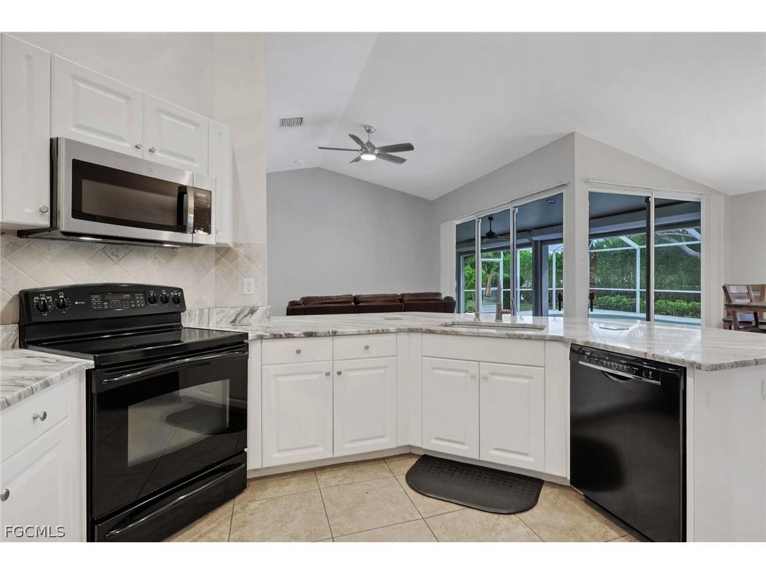 2526 SW 29th Terrace Cape Coral FL 33914 2026009405 image10