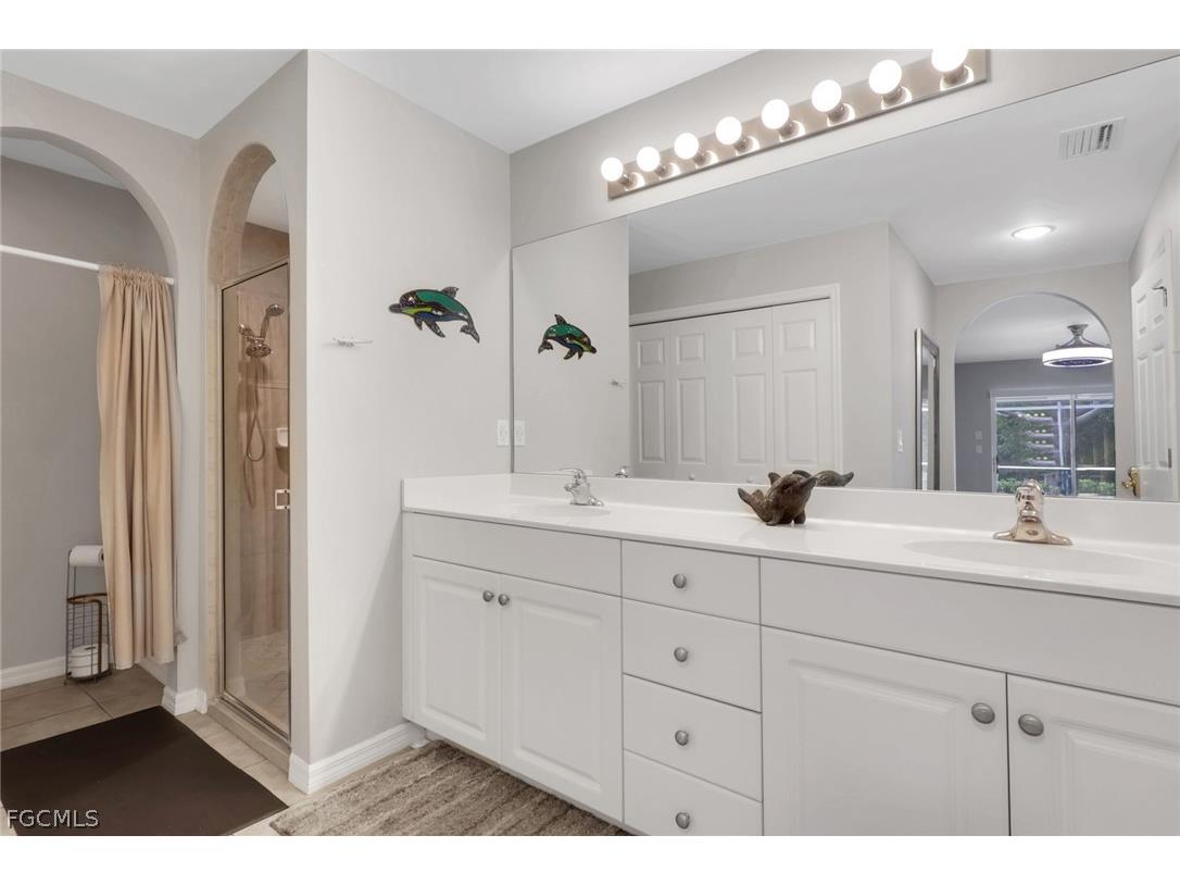 2526 SW 29th Terrace Cape Coral FL 33914 2026009405 image15