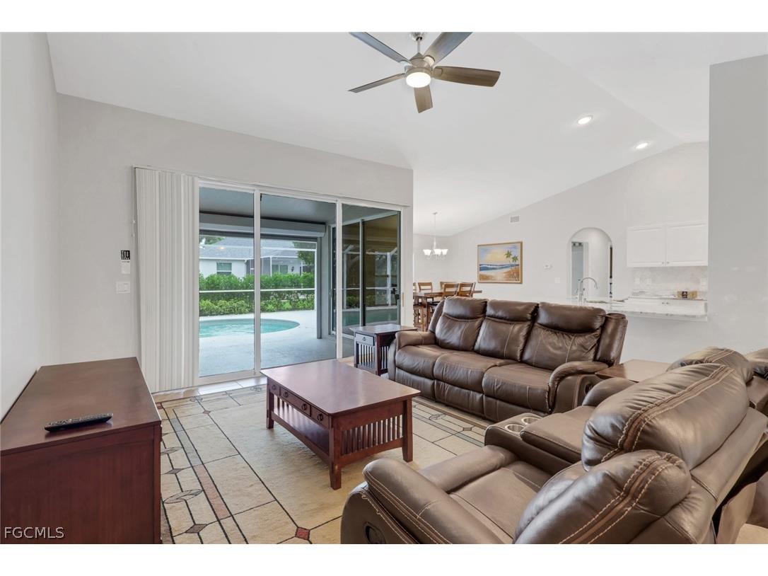 2526 SW 29th Terrace Cape Coral FL 33914 2026009405 image7