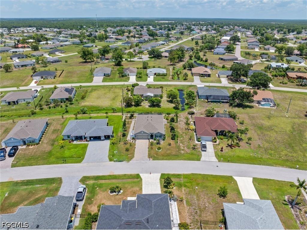 25266 Estrada Circle Punta Gorda FL 33955 2026027899 image37