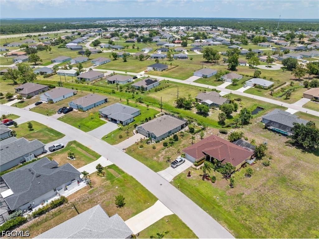 25266 Estrada Circle Punta Gorda FL 33955 2026027899 image38