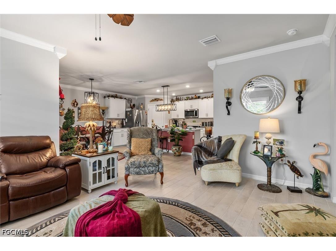 25266 Estrada Circle Punta Gorda FL 33955 2026027899 image6