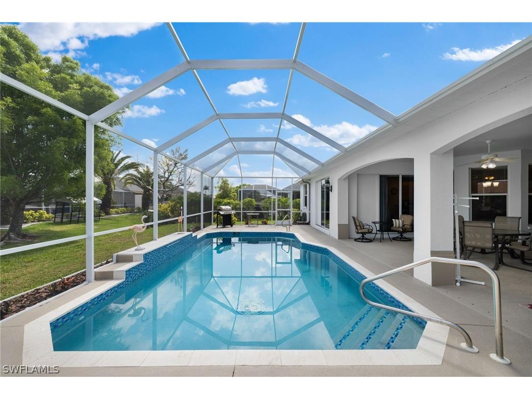 2527 SW 30th Street Cape Coral FL 33914 224042267 image1