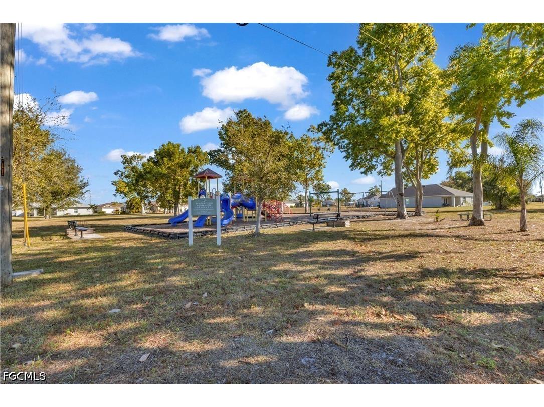 25272 Doredo Drive Punta Gorda FL 33955 2026014189 image32