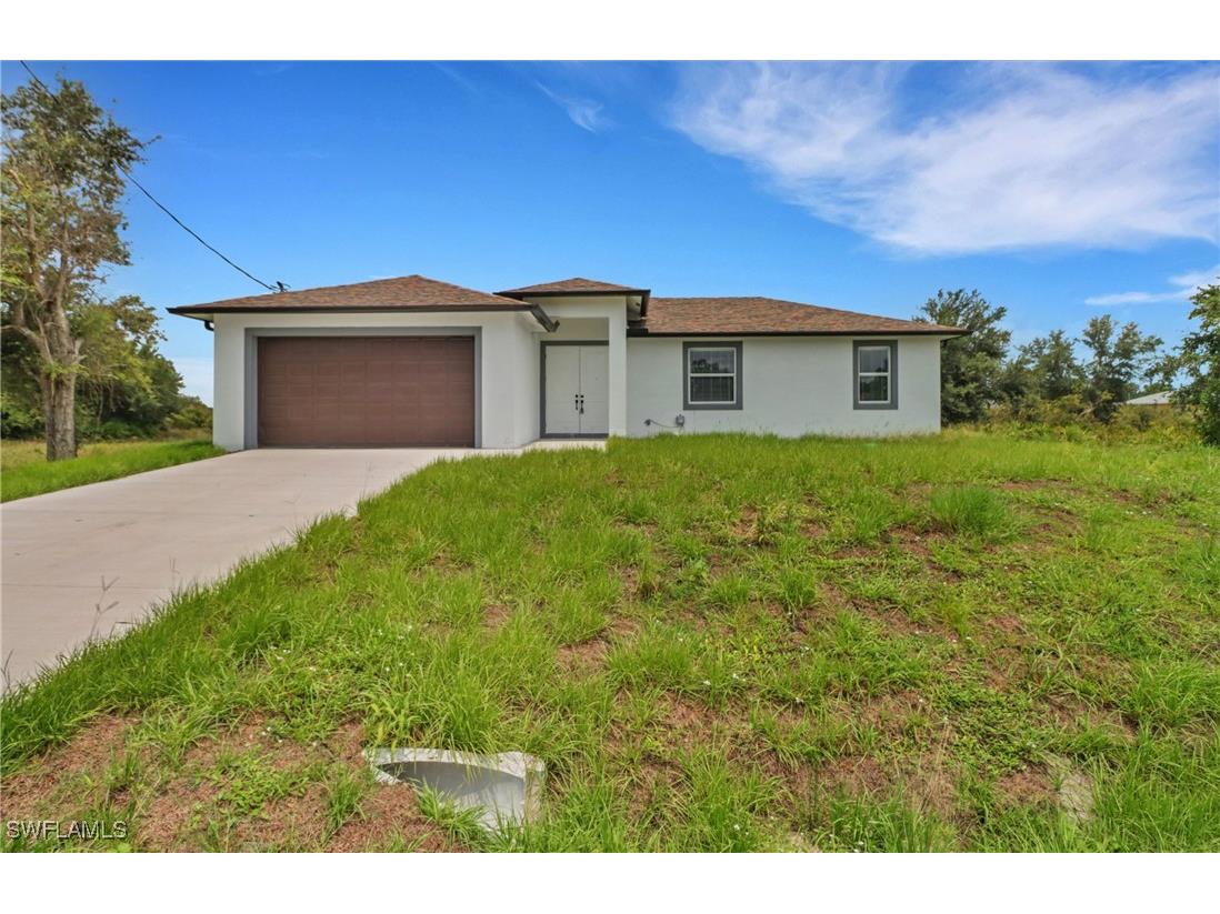 2528 68th Street W Lehigh Acres FL 33971 224064267 image1