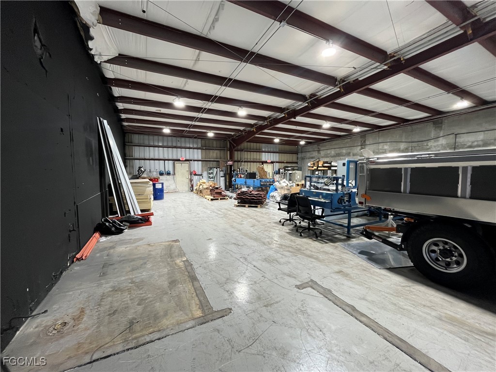 2528 Andalusia Boulevard Cape Coral FL 33909 2026002116 image18