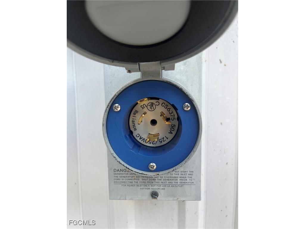 2528 Andalusia Boulevard Cape Coral FL 33909 2026002116 image34