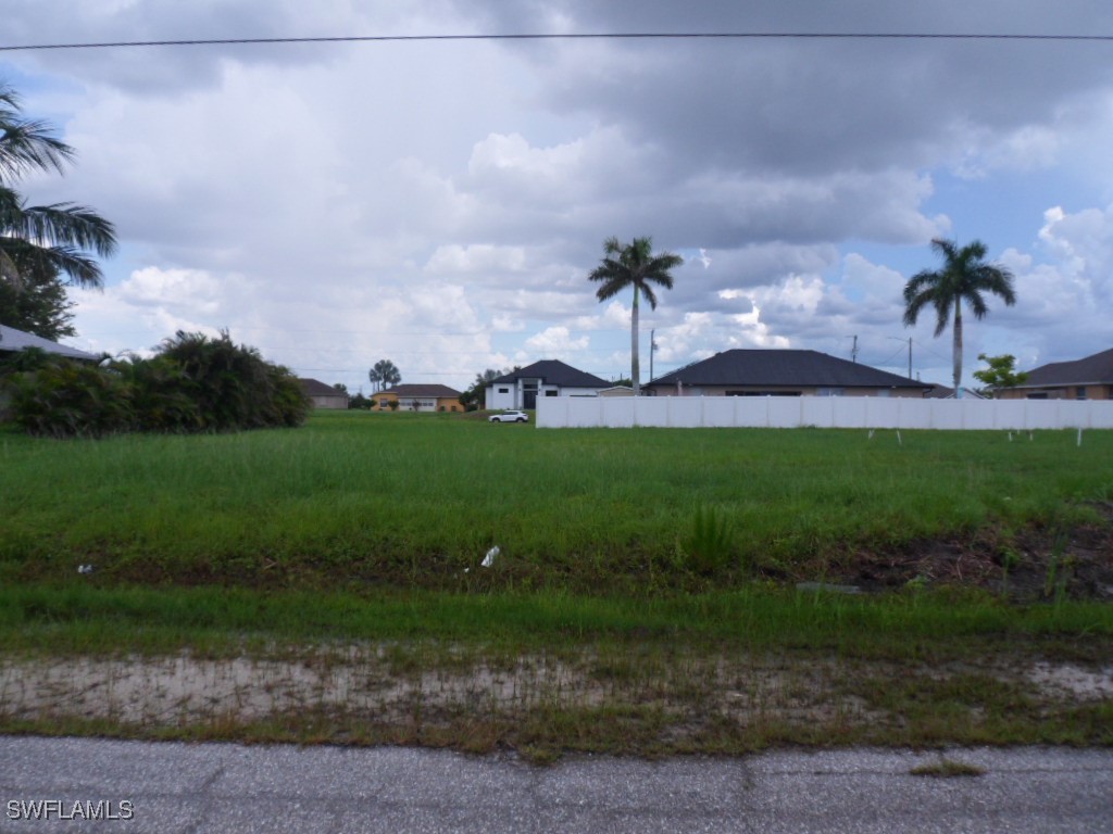 2528 NW 7th Terrace Cape Coral FL 33993 225058875 image1