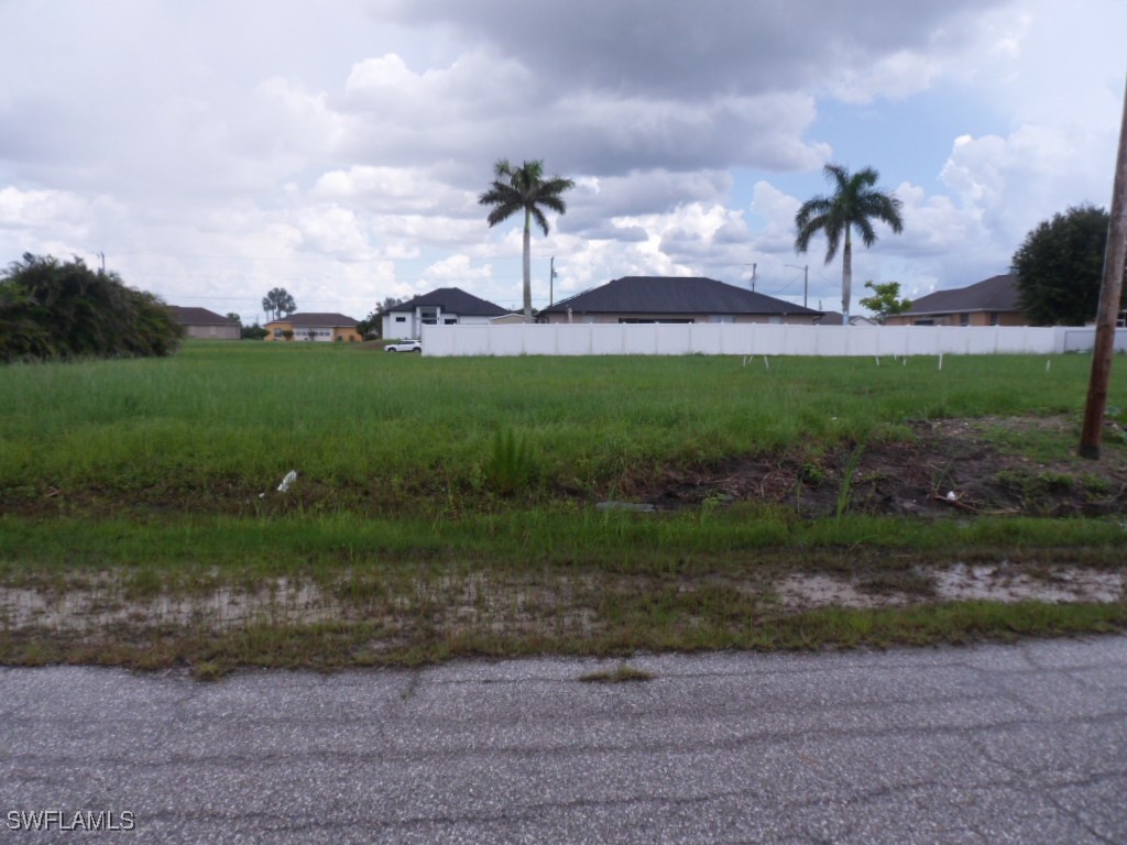 2528 NW 7th Terrace Cape Coral FL 33993 225058875 image5