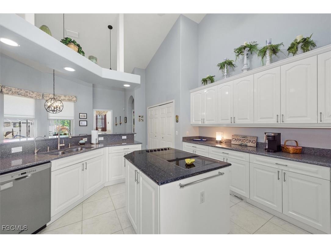 2529 Gleason Parkway Cape Coral FL 33914 2026001896 image14