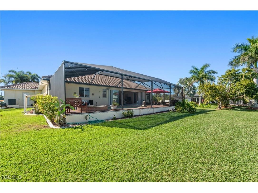 2529 Gleason Parkway Cape Coral FL 33914 2026001896 image32