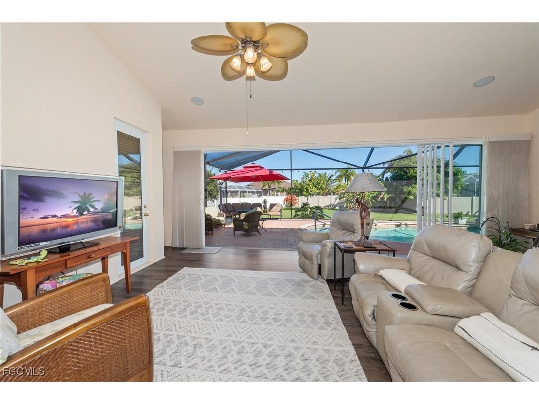 2529 Gleason Parkway Cape Coral FL 33914 2026001896 image5