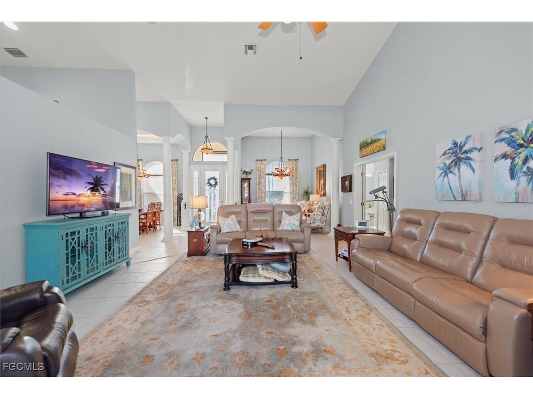 2529 Gleason Parkway Cape Coral FL 33914 2026001896 image7