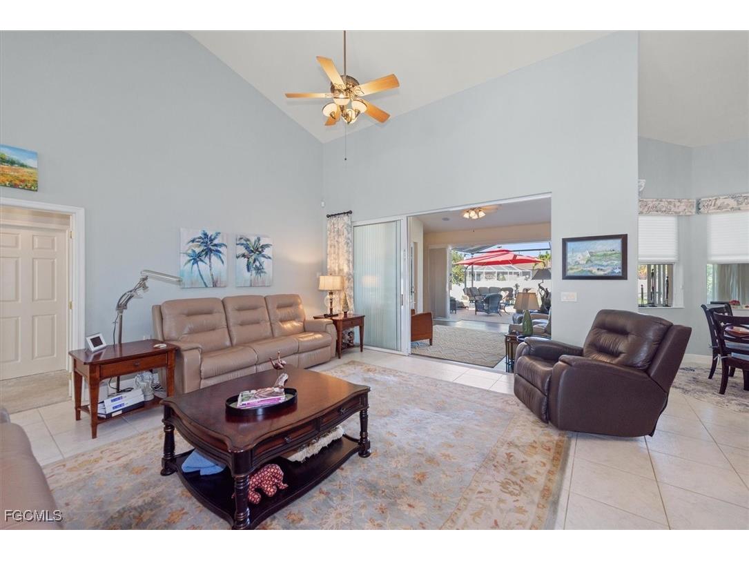 2529 Gleason Parkway Cape Coral FL 33914 2026001896 image8