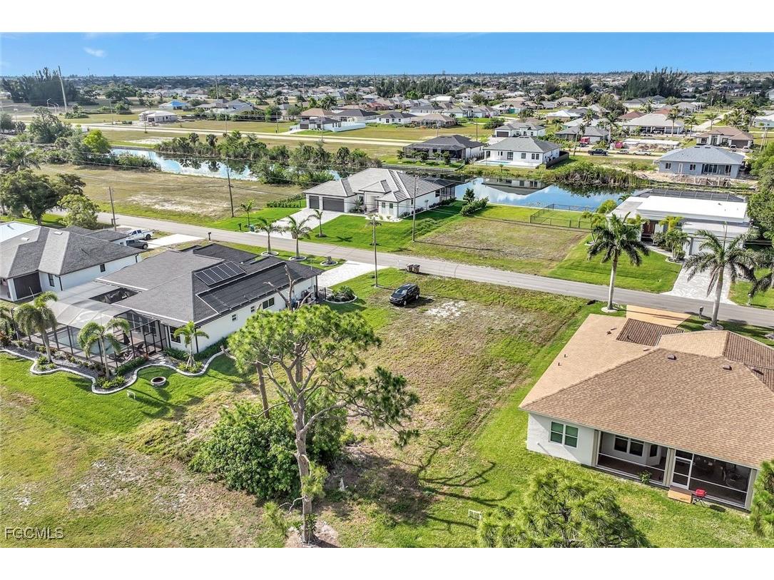 2529 NW 14th Terrace Cape Coral FL 33993 2026006463 image7