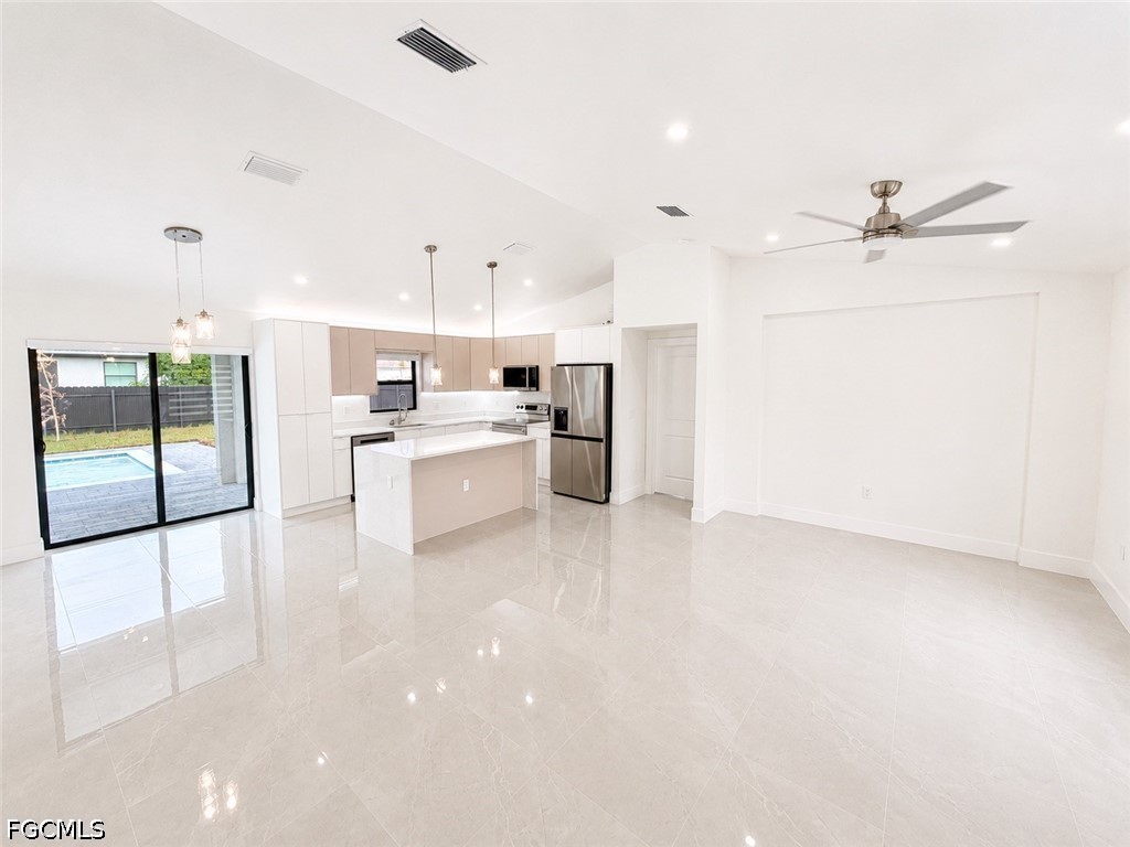 2529 NW 19th Place Cape Coral FL 33993 2026029897 image10