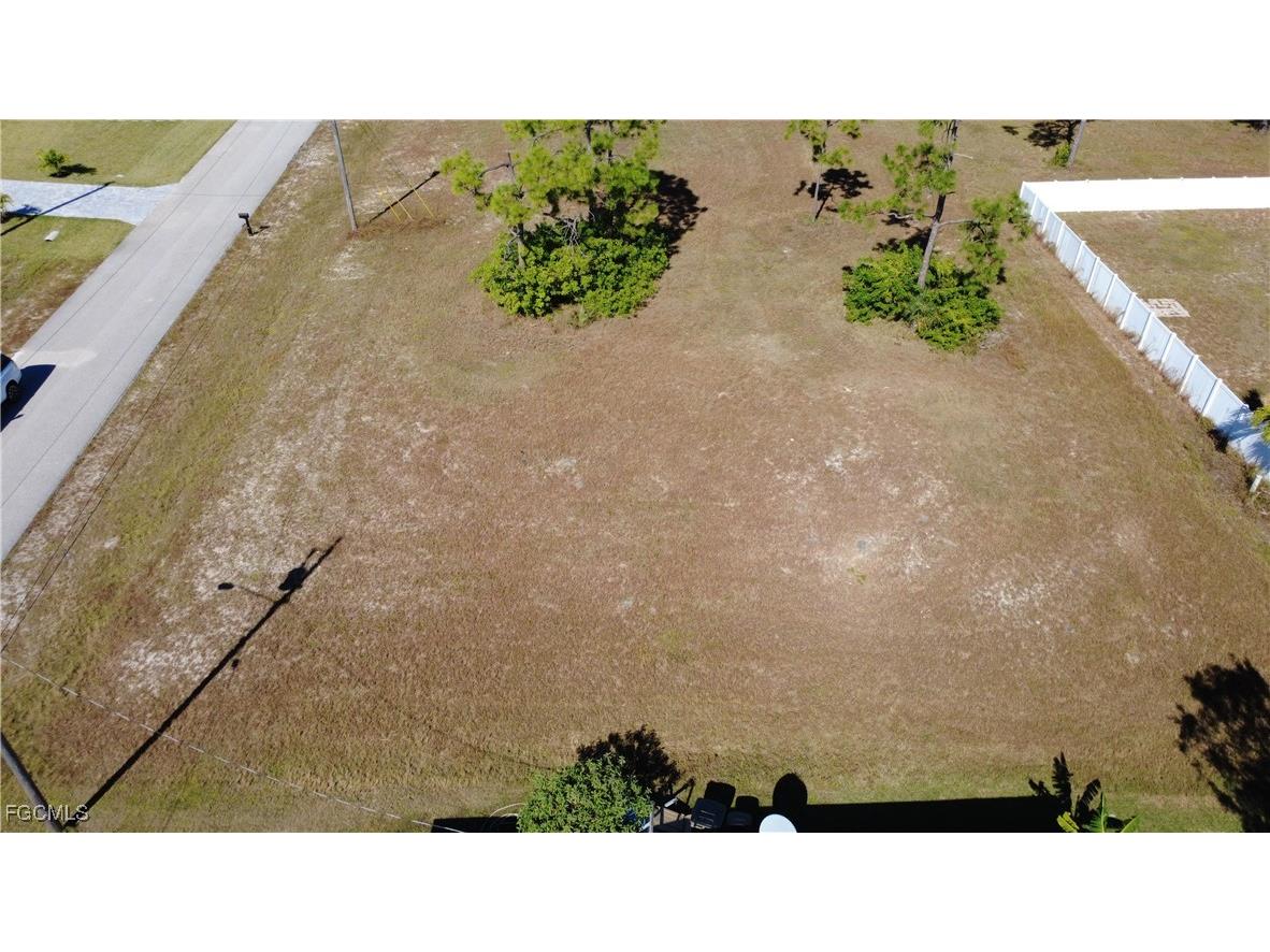 2529 NW 21st Place Cape Coral FL 33993 2025021617 image6