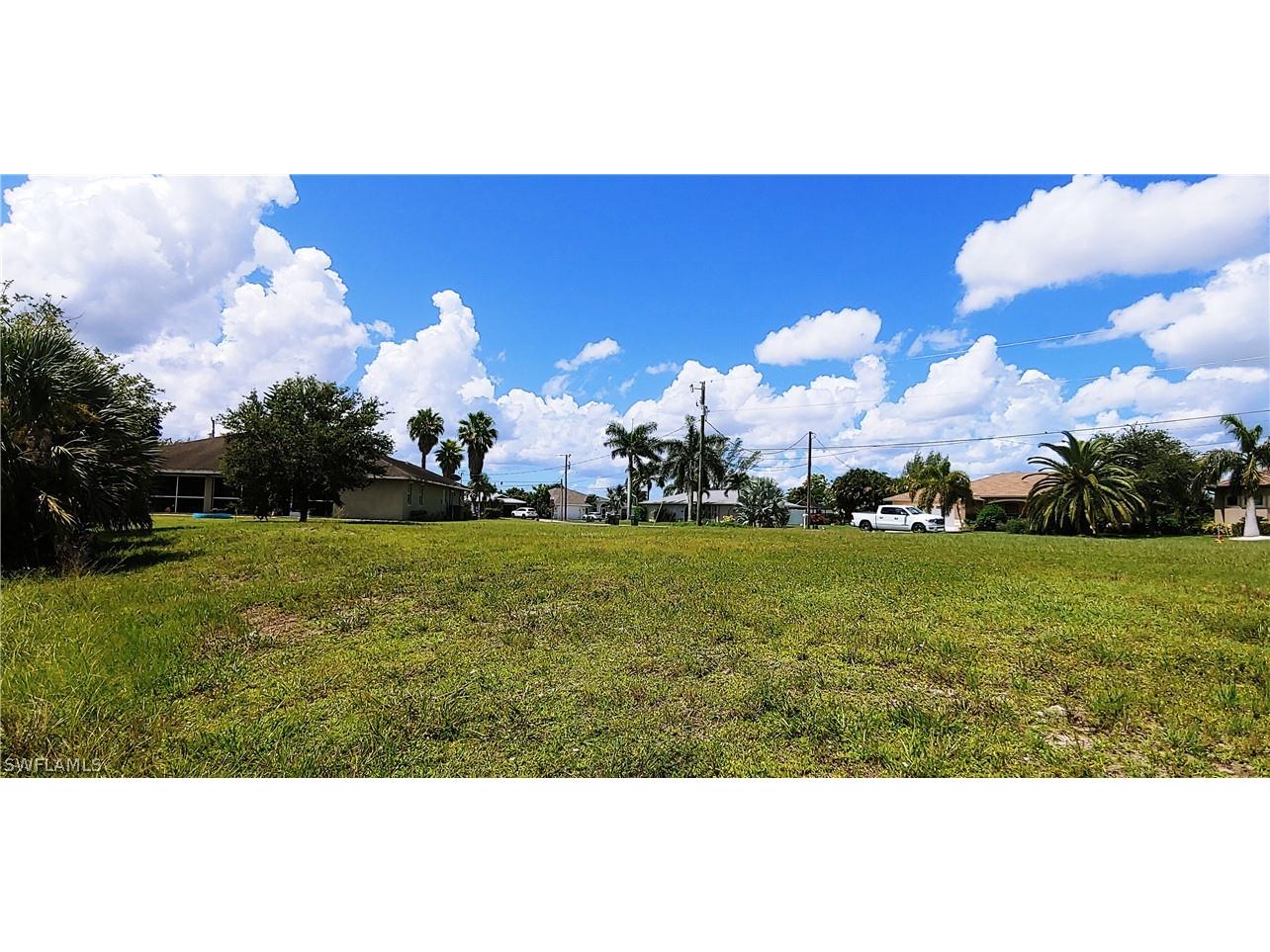 2529 SE 19th Avenue Cape Coral FL 33904 223011277 image1