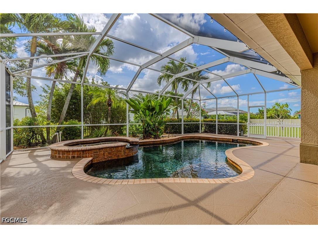 2529 SW 23rd Place Cape Coral FL 33914 2026026184 image12