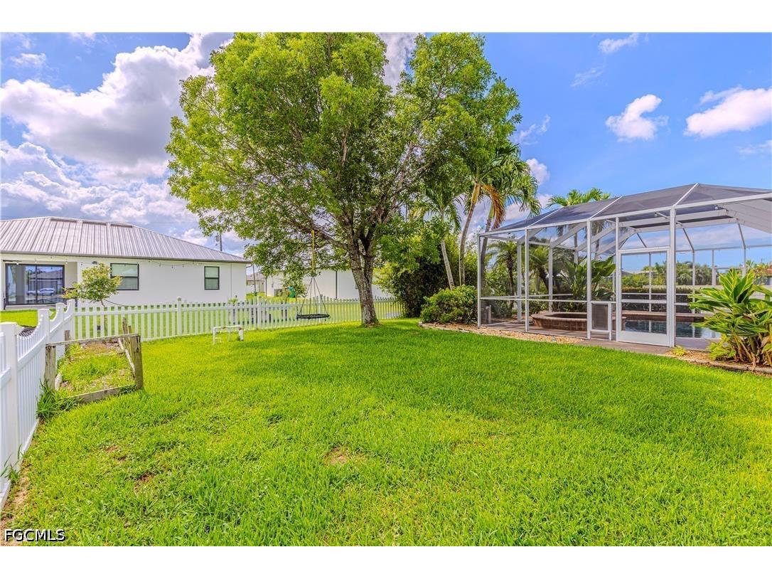 2529 SW 23rd Place Cape Coral FL 33914 2026026184 image15