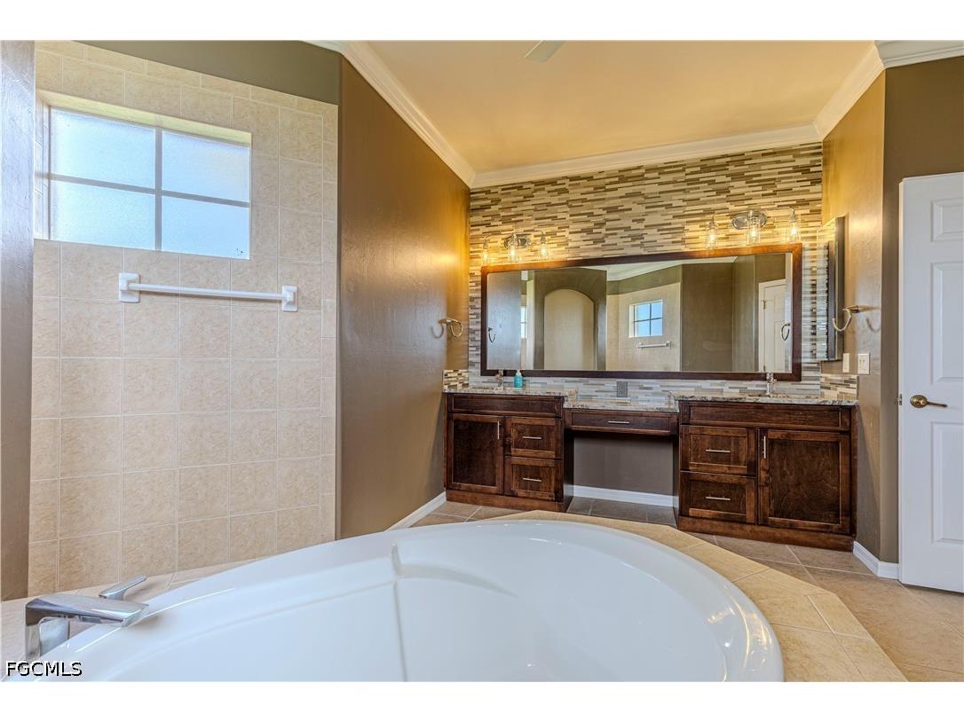 2529 SW 23rd Place Cape Coral FL 33914 2026026184 image20