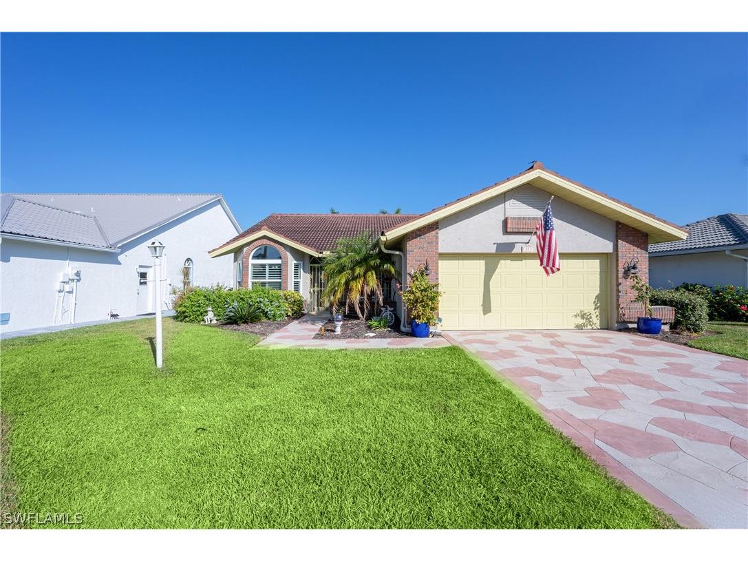 253 Countryside Drive Naples FL 34104 224035851 image1