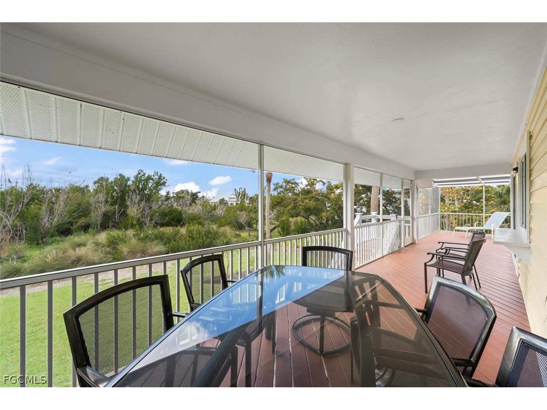 253 Daniel Drive Sanibel FL 33957 2026006930 image28