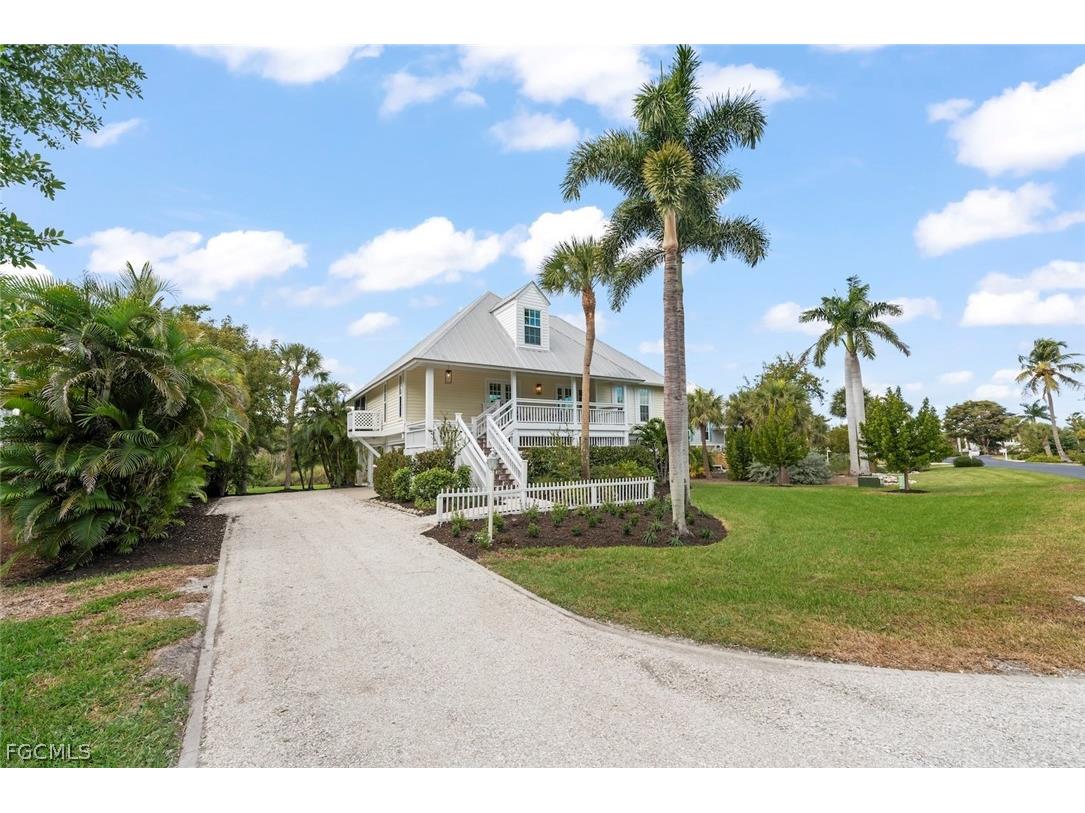 253 Daniel Drive Sanibel FL 33957 2026006930 image38