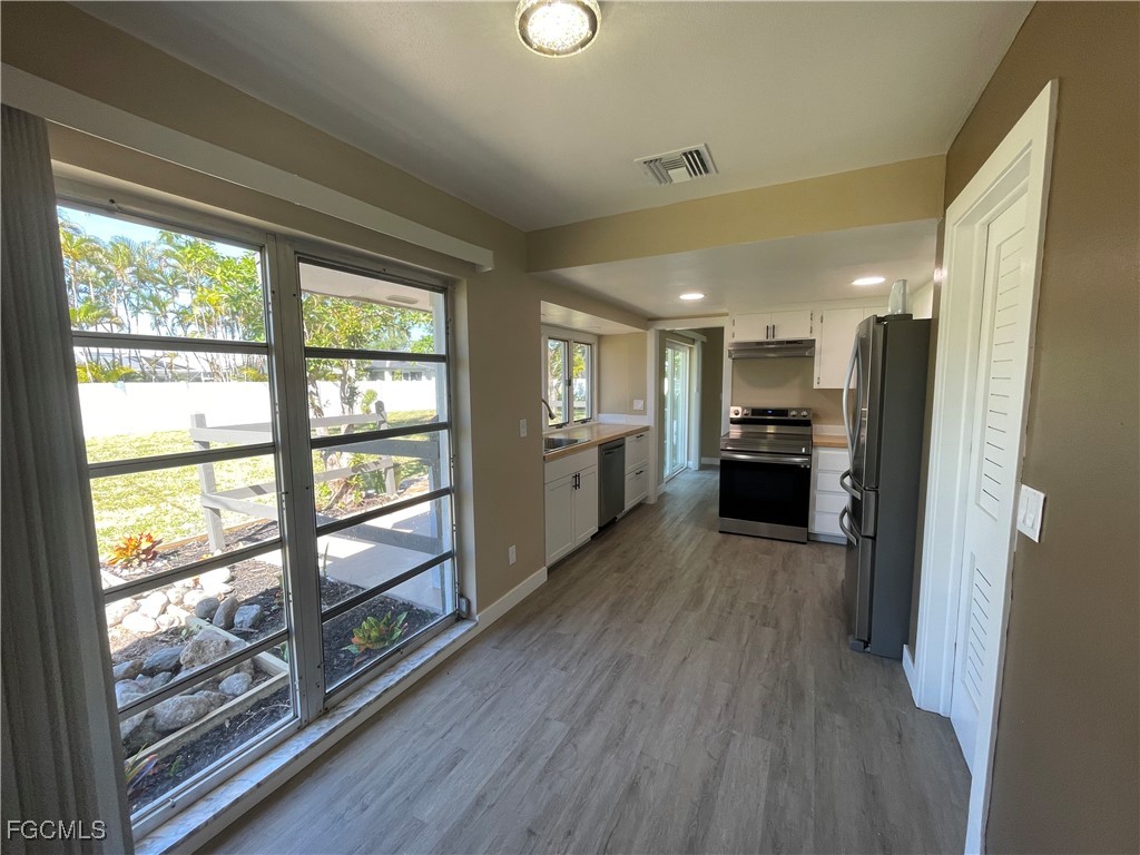 253 SE 46th Terrace Cape Coral FL 33904 2025017597 image5