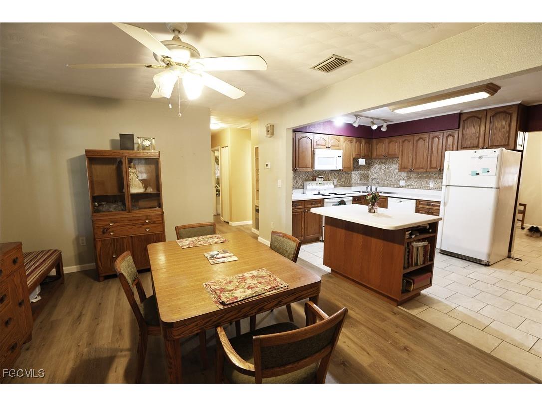 253 W Mariana Avenue North Fort Myers FL 33903 2026004209 image10