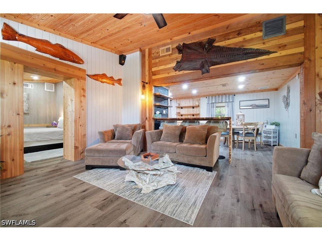 253 Worley Street Chokoloskee FL 34138 226026860 image5