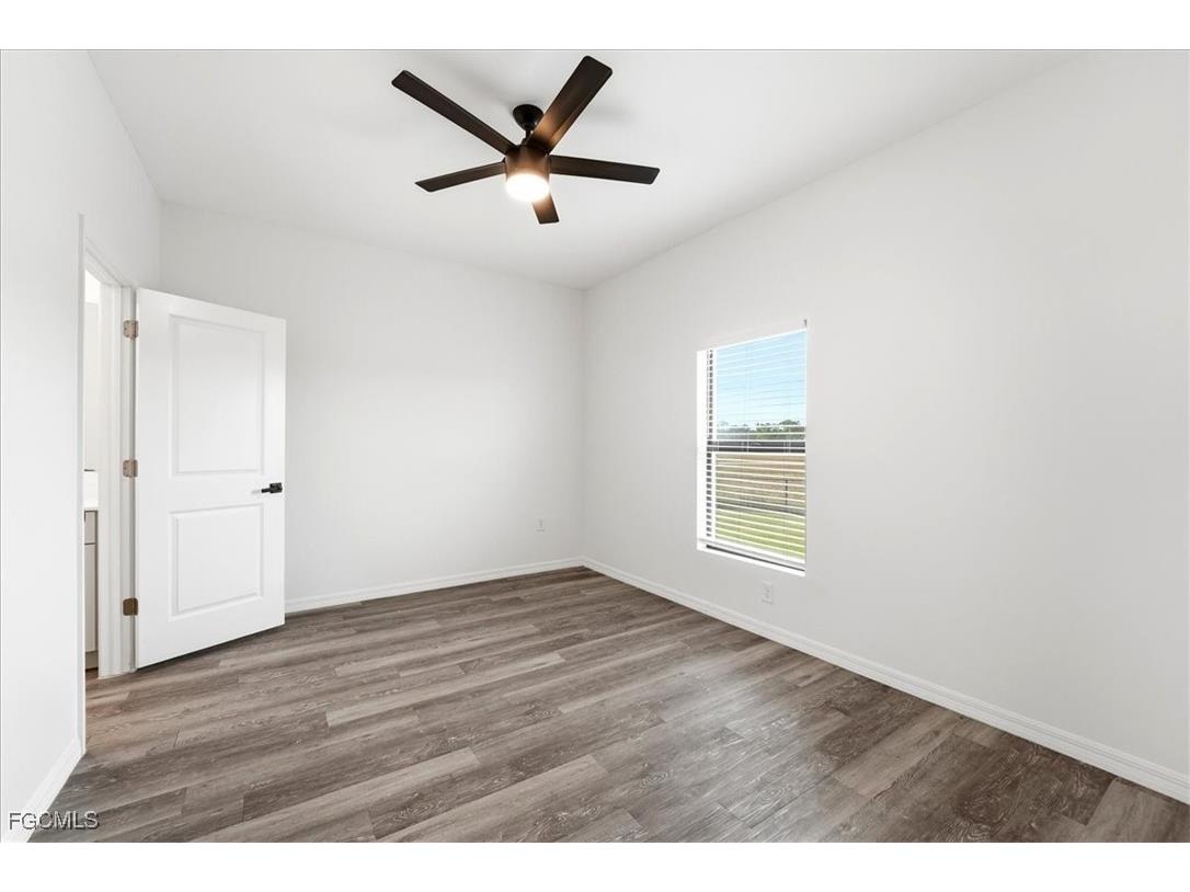 2530/2532 NW 31st Avenue Cape Coral FL 33993 2026002080 image12