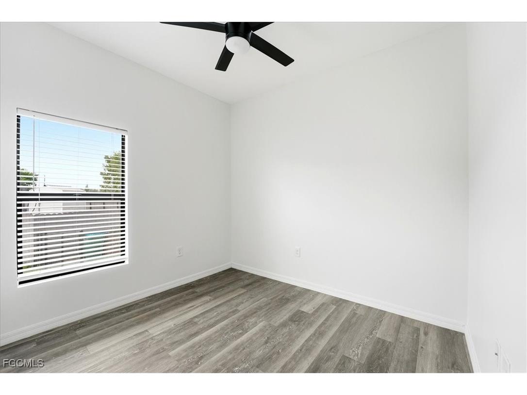 2530/2532 NW 31st Avenue Cape Coral FL 33993 2026002080 image18