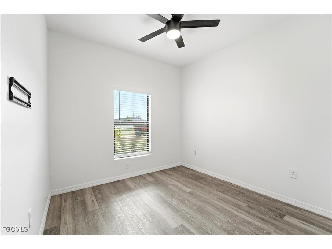2530/2532 NW 31st Avenue Cape Coral FL 33993 2026002080 image20
