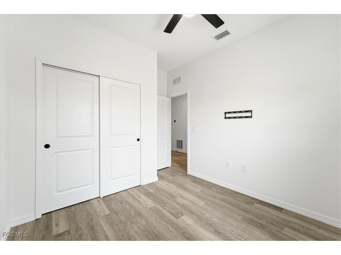2530/2532 NW 31st Avenue Cape Coral FL 33993 2026002080 image21