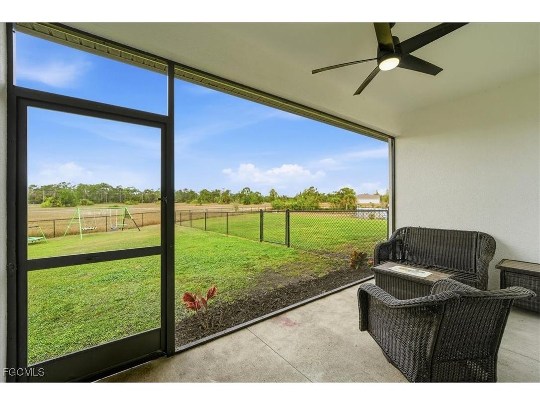 2530/2532 NW 31st Avenue Cape Coral FL 33993 2026002080 image24