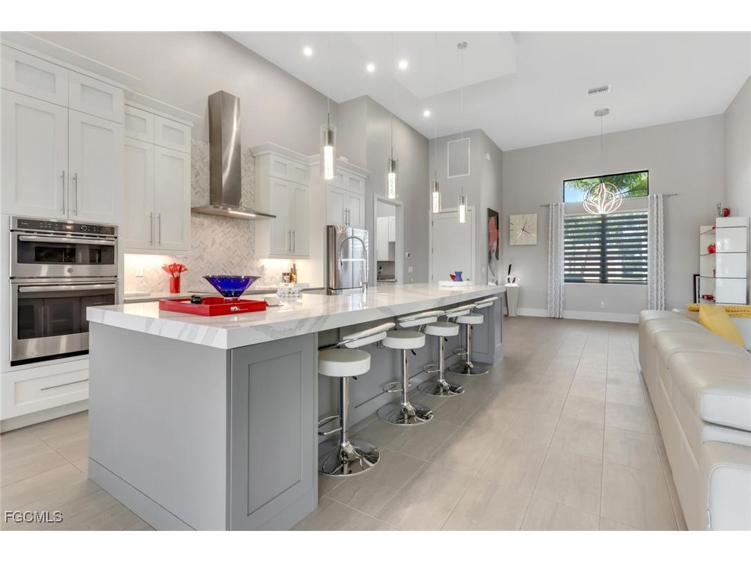 2530 NW 14th Terrace Cape Coral FL 33993 2025015542 image10