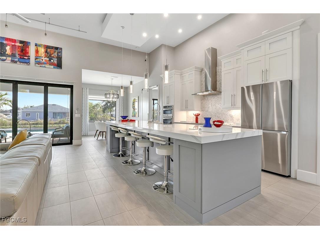 2530 NW 14th Terrace Cape Coral FL 33993 2025015542 image11