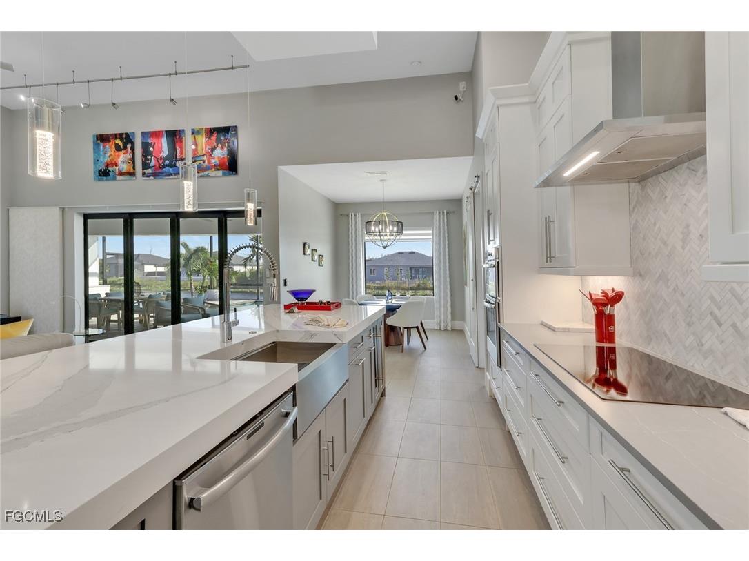 2530 NW 14th Terrace Cape Coral FL 33993 2025015542 image13