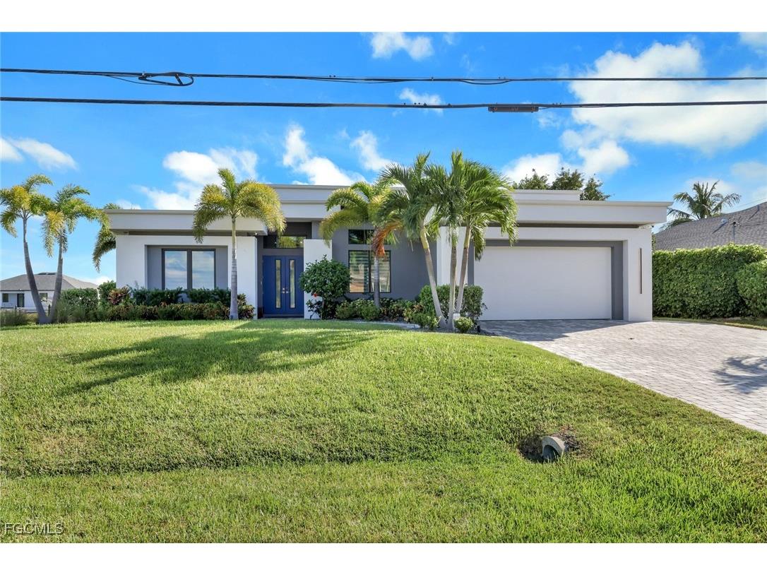 2530 NW 14th Terrace Cape Coral FL 33993 2025015542 image2