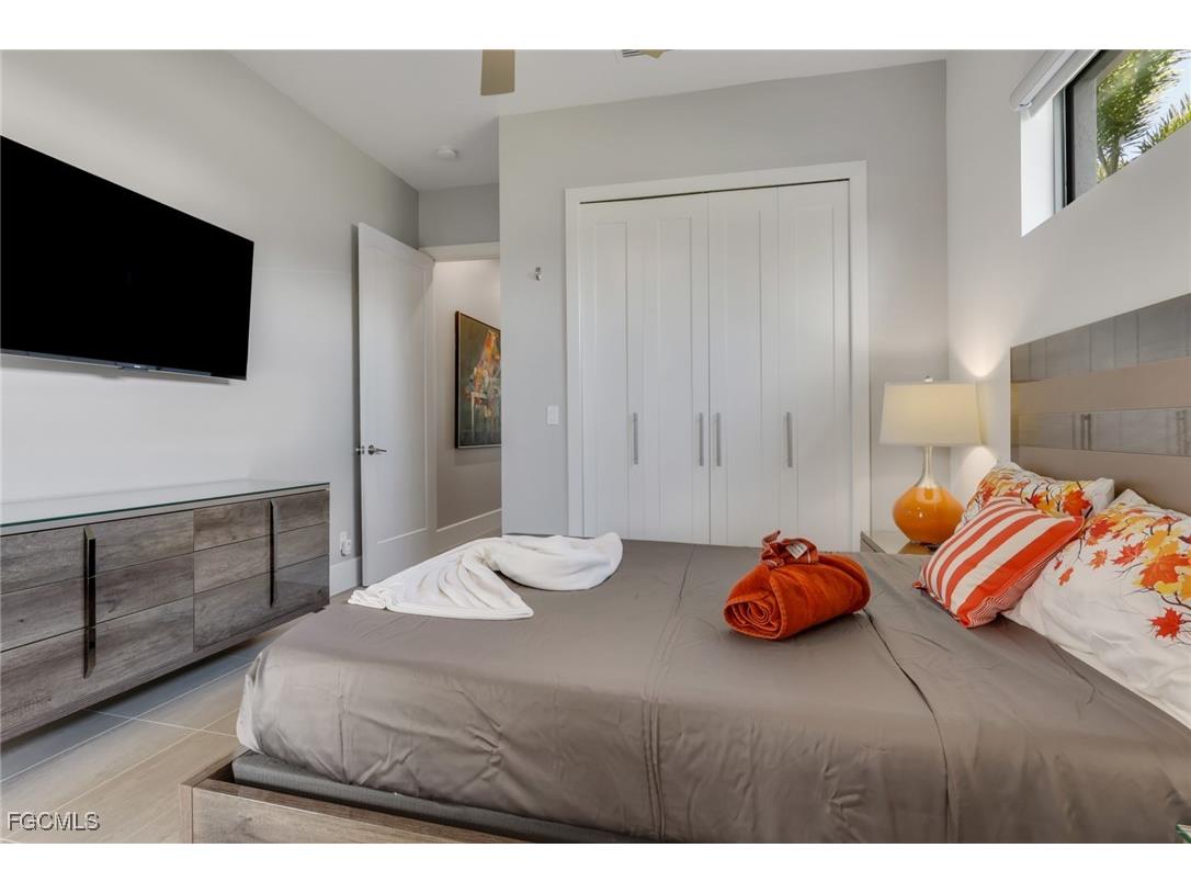 2530 NW 14th Terrace Cape Coral FL 33993 2025015542 image27