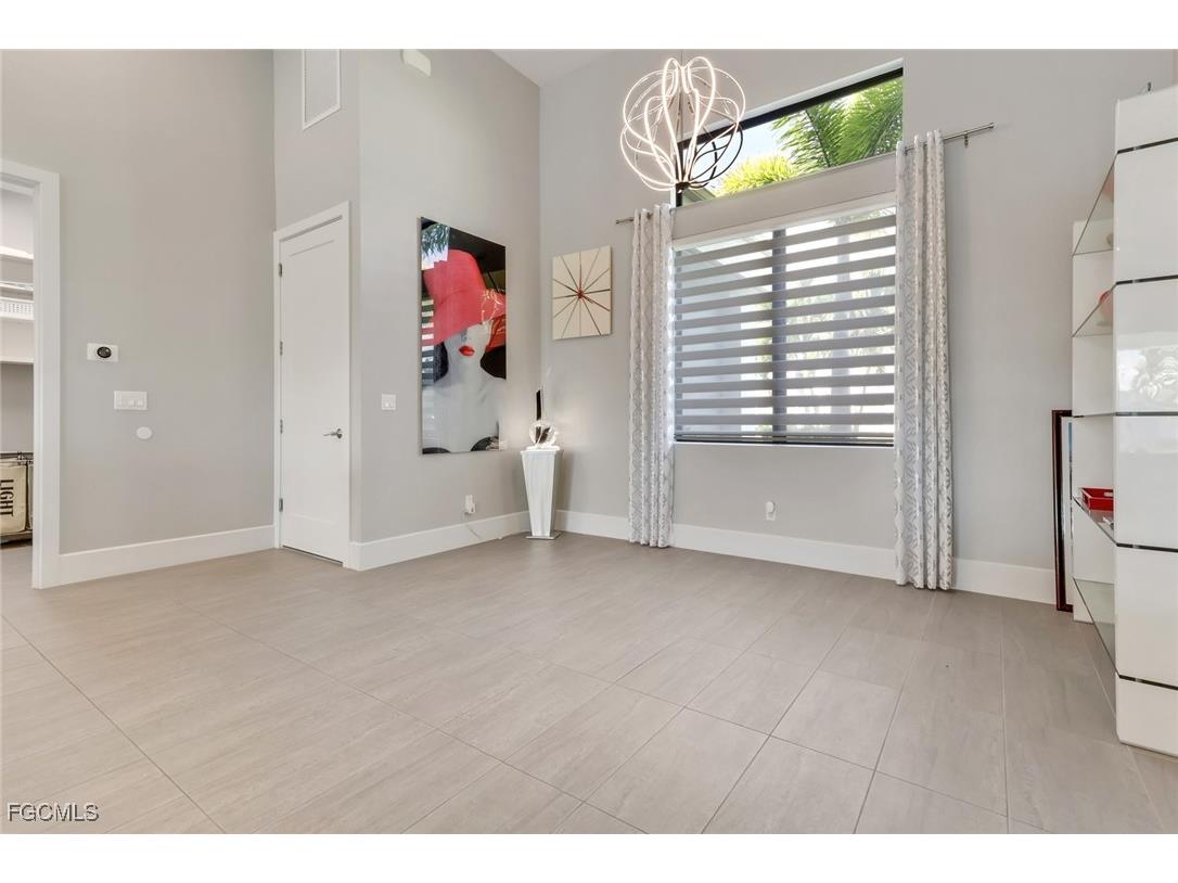 2530 NW 14th Terrace Cape Coral FL 33993 2025015542 image4