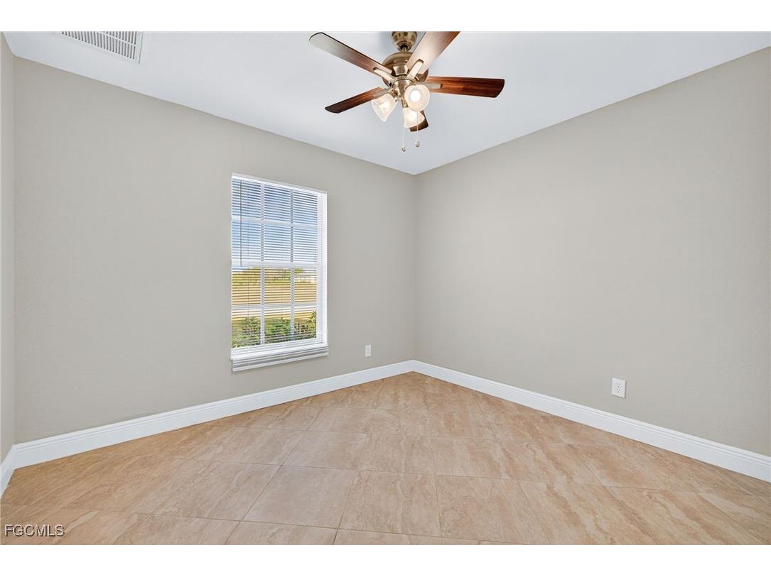 2531 NE 6th Avenue Cape Coral FL 33909 2025017458 image13