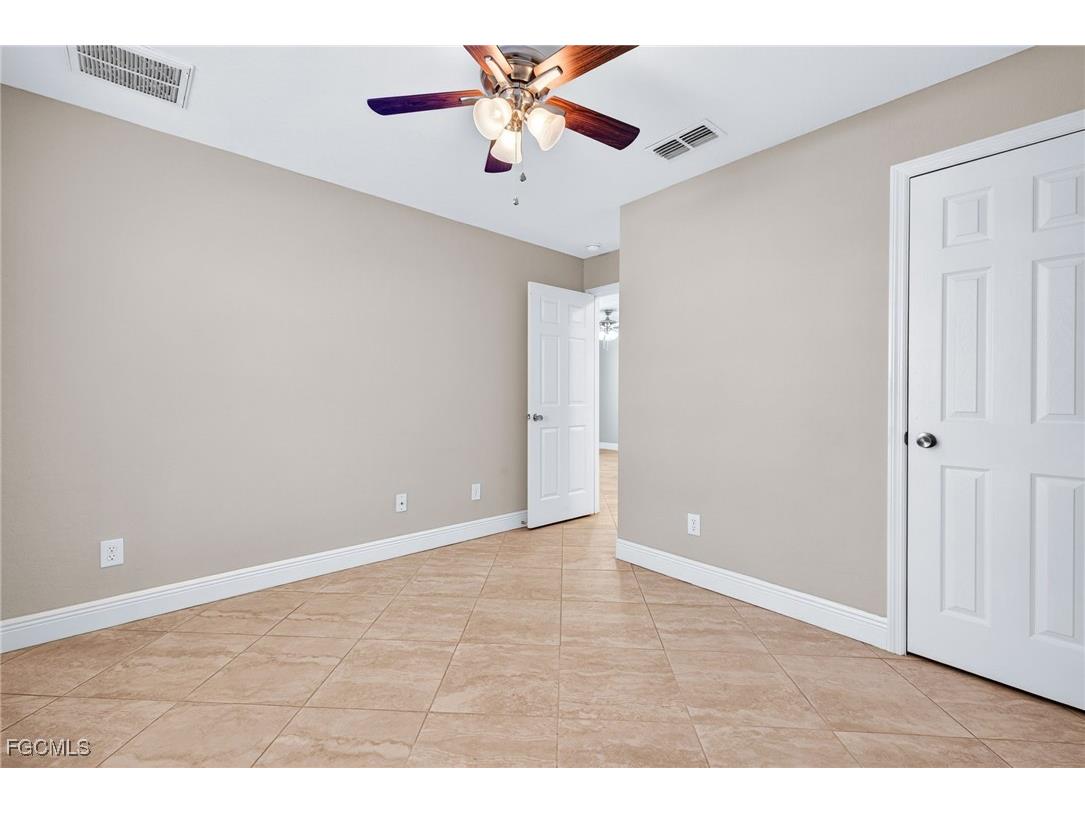 2531 NE 6th Avenue Cape Coral FL 33909 2025017458 image16