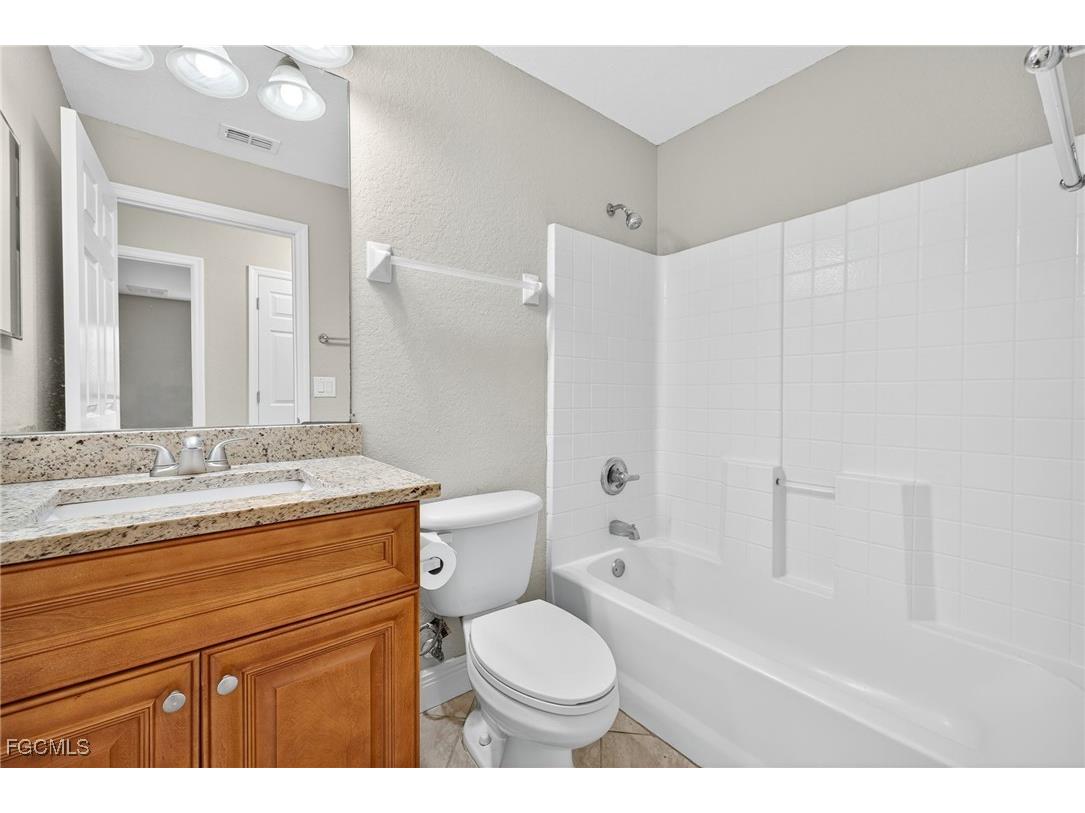 2531 NE 6th Avenue Cape Coral FL 33909 2025017458 image17