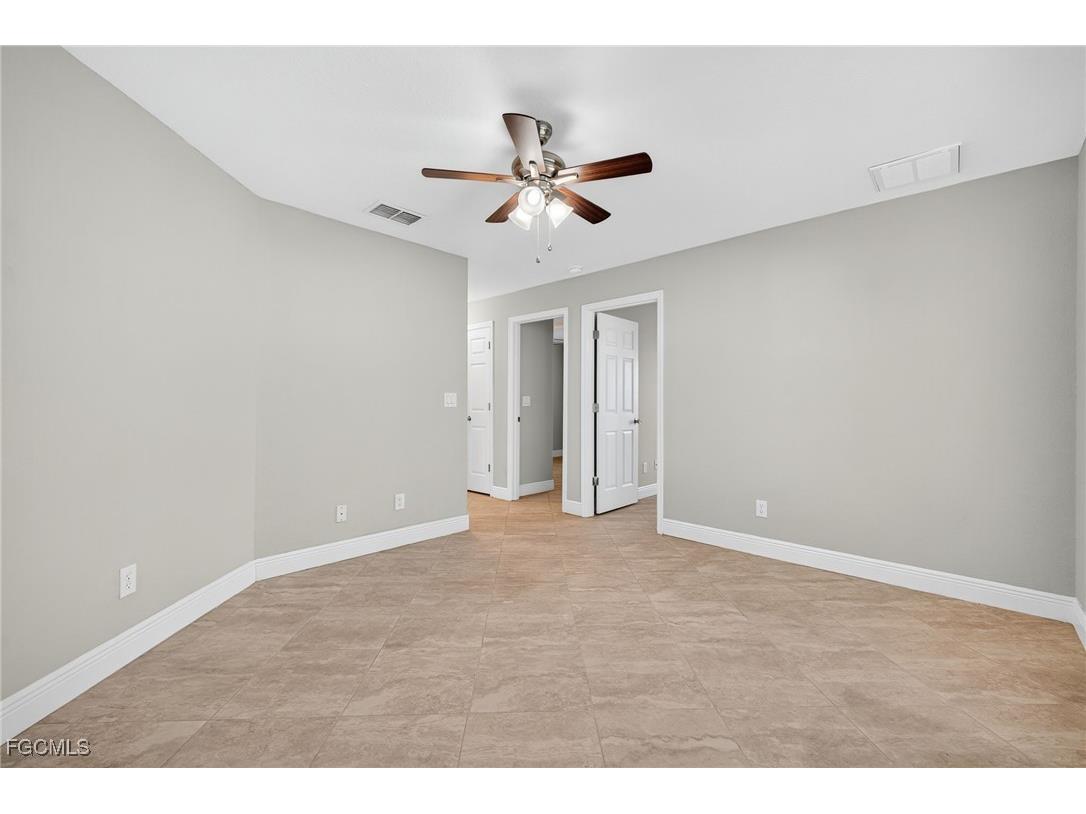 2531 NE 6th Avenue Cape Coral FL 33909 2025017458 image19