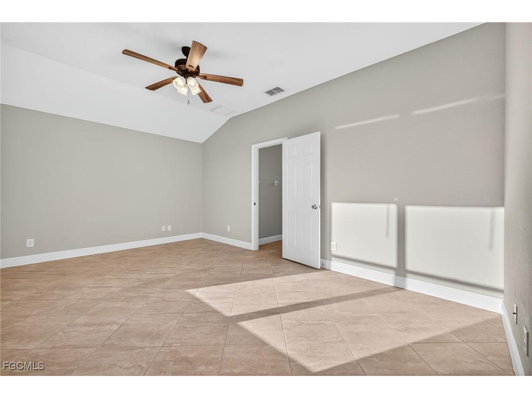 2531 NE 6th Avenue Cape Coral FL 33909 2025017458 image20