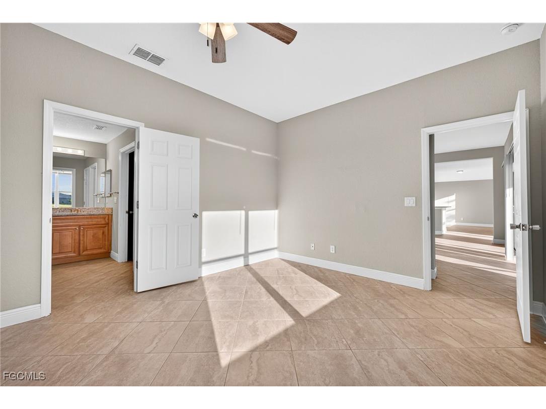 2531 NE 6th Avenue Cape Coral FL 33909 2025017458 image22