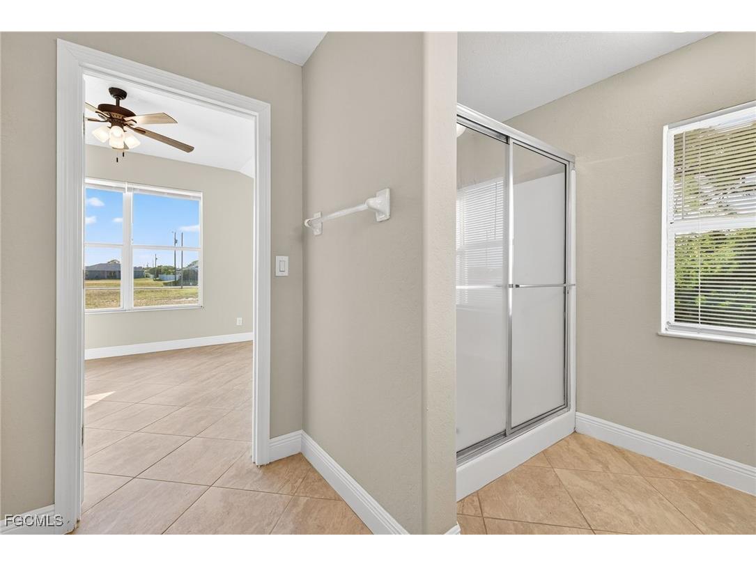 2531 NE 6th Avenue Cape Coral FL 33909 2025017458 image23