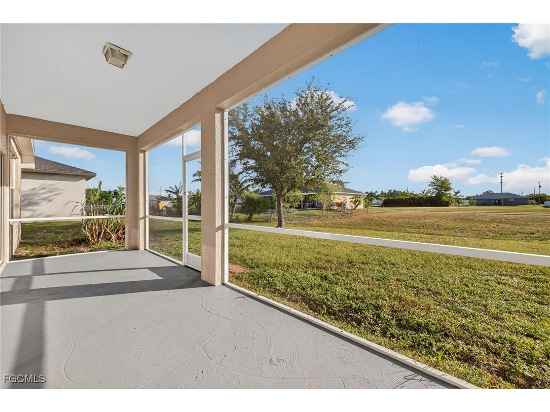 2531 NE 6th Avenue Cape Coral FL 33909 2025017458 image26